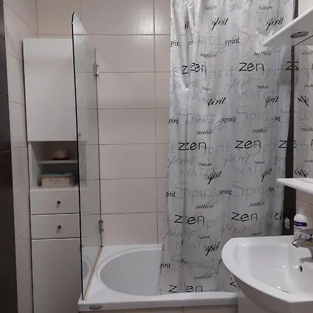 Galby - Dobrinja - 1km From The Airport *