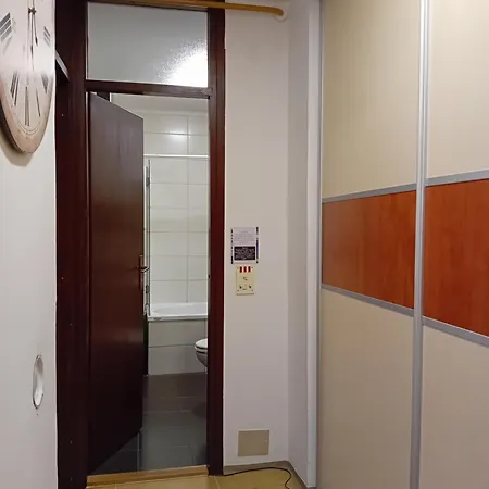 Galby - Dobrinja - 1km From The Airport Sarajevo