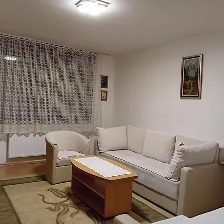 Galby - Dobrinja - 1km From The Airport *